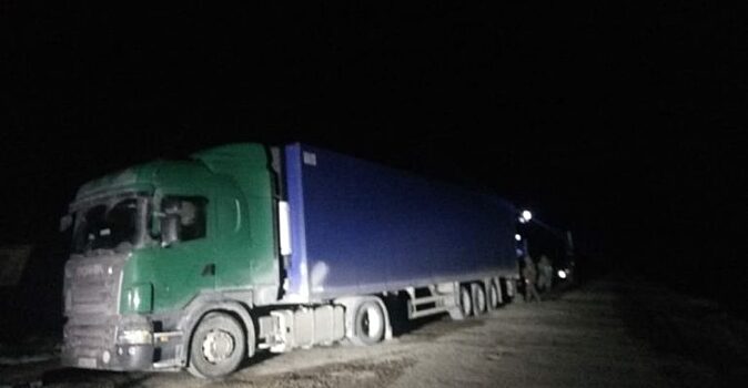 Смоленские пограничники ФСБ перехватили караван, шедший из Белоруссии в Узбекистан