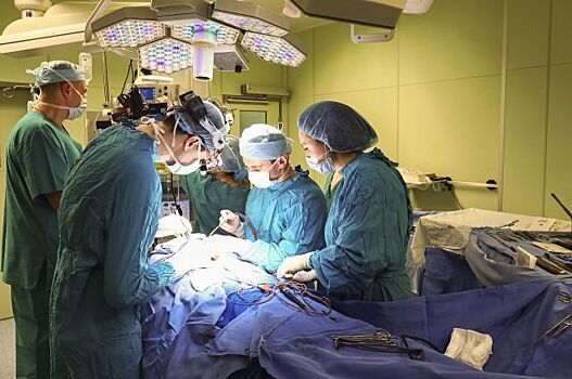 В Сочи хирурги удалили женщине опухоль объемом 14 литров