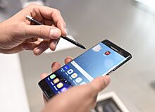 Рассекречен дизайн нового смартфона-раскладушки от Samsung