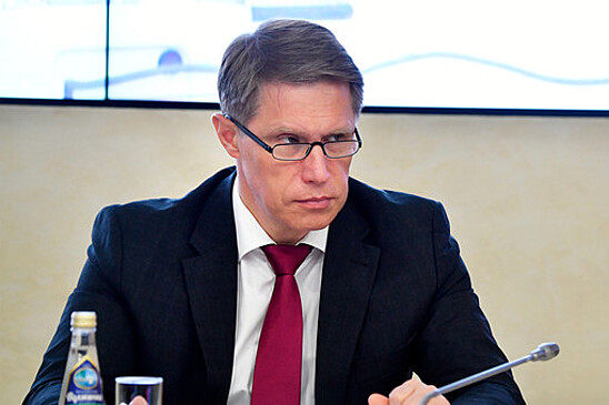 Мурашко: комбинация вакцин от коронавируса и гриппа может усиливать их эффект