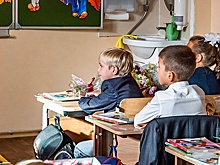 Власти Петербурга опровергли сообщения о продлении зимних школьных каникул