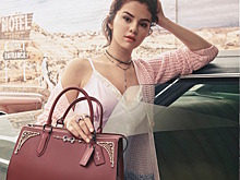 Романтичные платья, плюшевые свитера и не только: Селена Гомес создала коллекцию одежды вместе с Coach