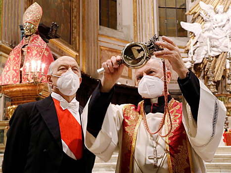 Предзнаменование мировой катастрофы: в Неаполе не ожила кровь святого Януария