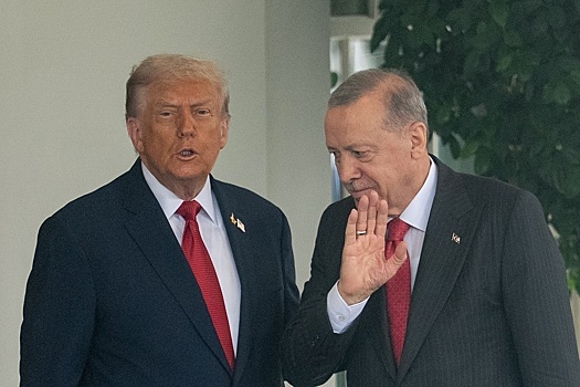 Востоковед Мавашев: Трамп своими требованиями хоронит отношения США и Турции