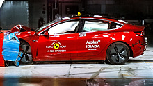 Tesla Model 3 прошла краш-тест с рекордным результатом