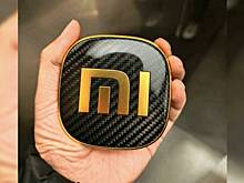 Китайцы жалуются на кражи золотых шильдиков с Xiaomi SU7 Ultra