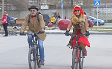 Велокарнавал устроили ряженые жители Академгородка