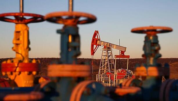 Минфин США назвал сроки введения потолка цен на нефть из РФ