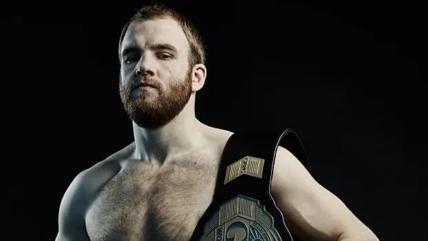 Российских бойцов отстранили от турнира PFL в Лондоне