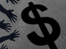 Центробанк Афганистана установил лимит на снятие средств со счетов в $200 в неделю