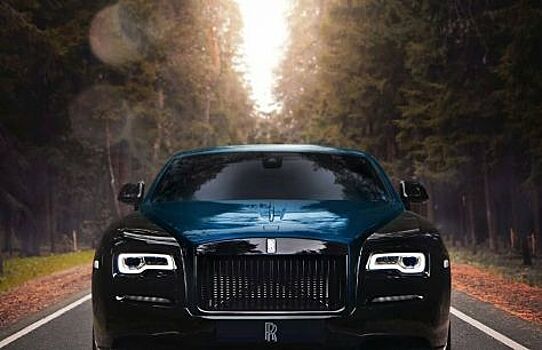 Самый мощный Rolls-Royce Cullinan Black Badge появится в России