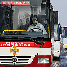 К эвакуированным украинцам выехали депутаты «Слуги народа»