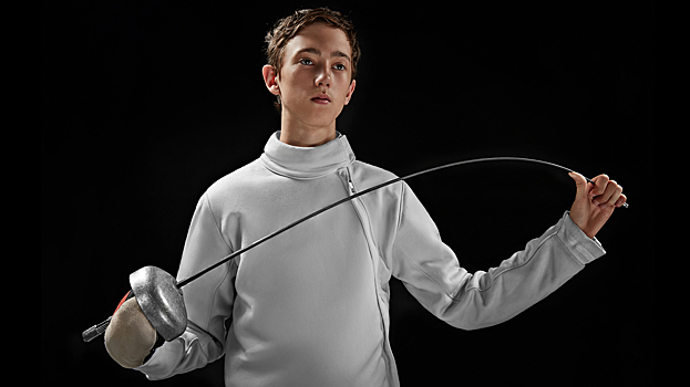 «Защищайтесь, сударь»: стоит ли отдавать ребёнка на фехтование