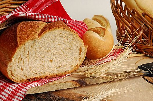 Кто хлеб испоганил?!