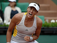 Мугуруса снялась по ходу матча со Стрыцовой