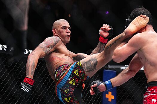 Алекс Перейра опубликовал комментарий после поражения от Магомеда Анкалаева