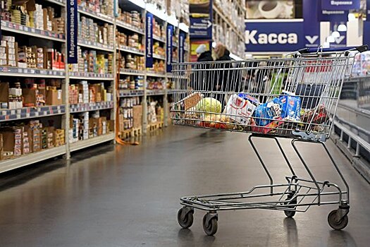 В России снизился выпуск ряда продуктов питания