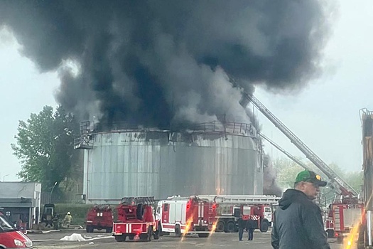 Пожарные локализовали возгорание на нефтебазе под Анапой после атаки БПЛА