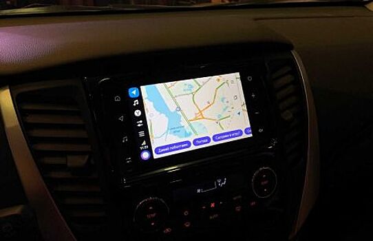 Mitsubishi обновит Outlander и поселит в нем «Алису» от Яндекс