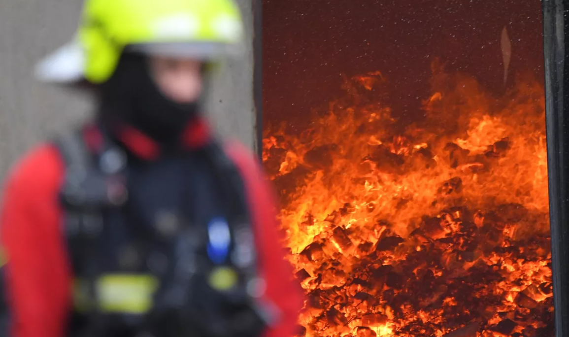 На крупнейшем рынке Москвы произошел пожар
