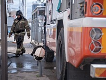 Пожарные эвакуировали 250 жителей из горящей пятиэтажки в центре Сочи