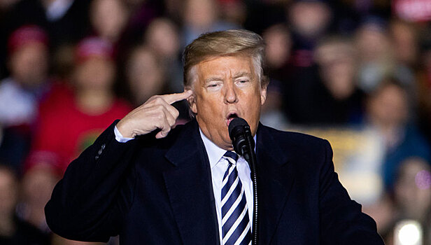 Трамп рассказал о переименовании СССР в Россию