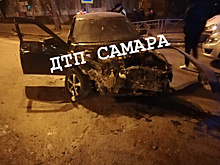 ВАЗы "поцеловались": в Самаре произошло ДТП с пятью пострадавшими