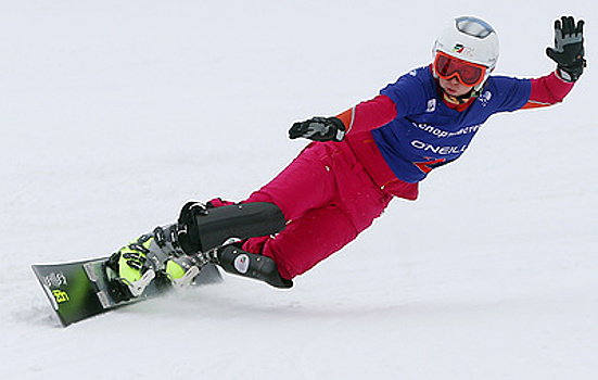Сноубордистка Тудегешева пропустит предстоящий сезон