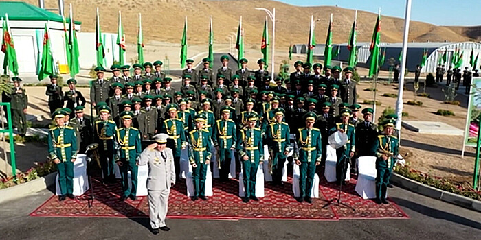 Комплекс зданий Госпогранслужбы открыли в Туркменистане