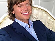 Шаляпин стал курьером, Калашникова спорит на деньги, Ягудин изображает пса: чем еще звезды занимаются на карантине