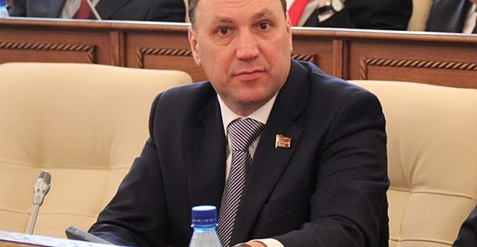 ФСБ проверяет причастности алтайского депутата к «чёрным лосорубам»