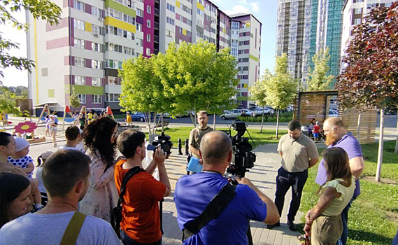 В Курске жители проспекта Плевицкой возмущены нападениями собак