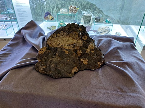 Исторический музей Южного Урала отметил день рождения Челябинского метеорита