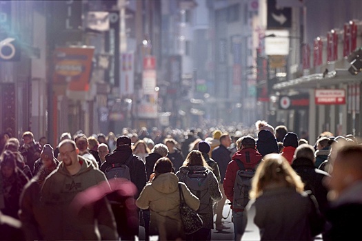 Politico: Уровень доверия населения Европы к правительствам их стран очень низок