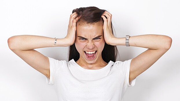 Пять стадий, которые помогут пережить измену