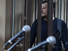 К превышению должностных полномочий челябинскому следователю добавили обвинение в хищении оружия