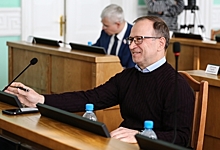 Юрию Федотову не удалось вернуть депутатский мандат через Омский областной суд