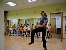 Уроки танцев для детей организовали в Кузьминском парке