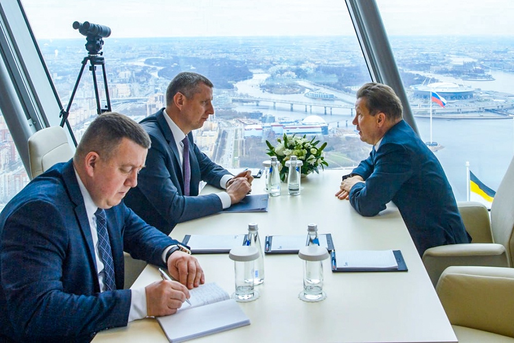 В посольстве Беларуси прокомментировали встречу посла и главой ПАО «Газпром»