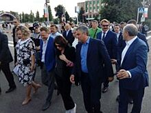 Миронов и Володин посетили открытие нового драмтеатра Балашова