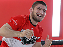 Хабиб пригласил Бекхэма на турнир своего промоушена