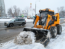 Как Москва переживает мощный снегопад