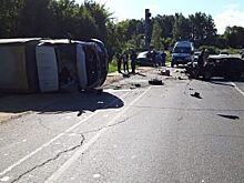 Во Владивостоке такси попало в очередное массовое ДТП