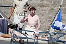 Фото 51-летнего Илона Маска без одежды вызвали споры в сети