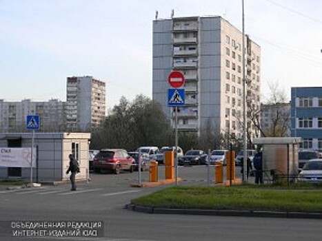 В честь праздника отменят плату за парковки