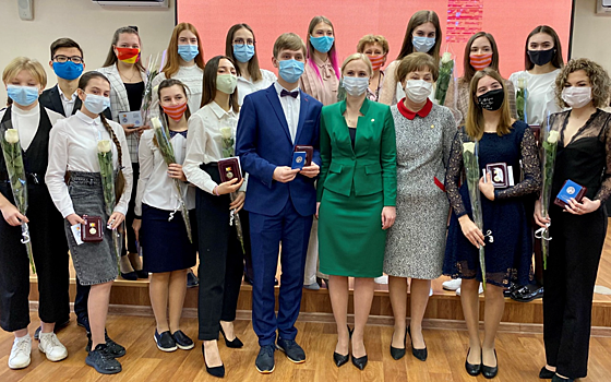 Две школьницы из Рязани выиграли миллион рублей на учёбу