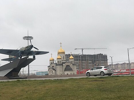 В Самаре закрыли проезд к памятнику штурмовику Ил-2