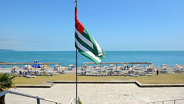 В Абхазии жалуются на отказы туристов от поездок