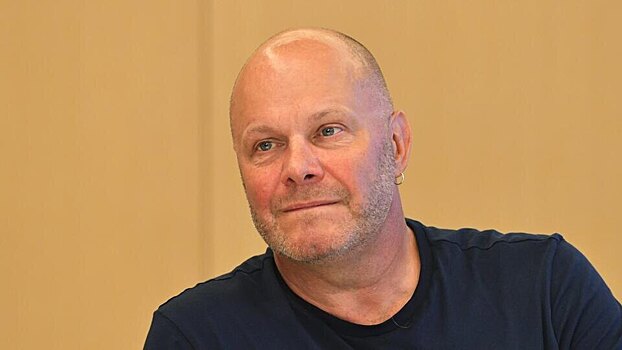 «Я был неправ». Лидер «Несчастного случая» Кортнев хочет петь в России. Всего 1,5 млн за концерт