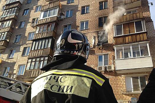 Россиян проинструктировали на случай залива квартиры при тушении пожара